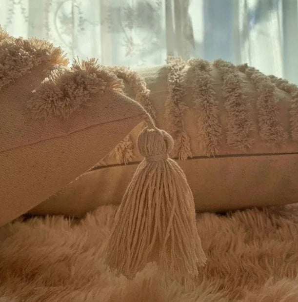 Embroidered cushion cover with pompoms – “Bohemian” collection