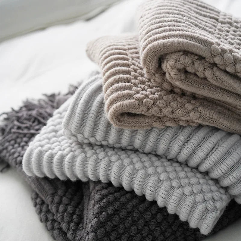 Soft Knitted Blanket with Fringes