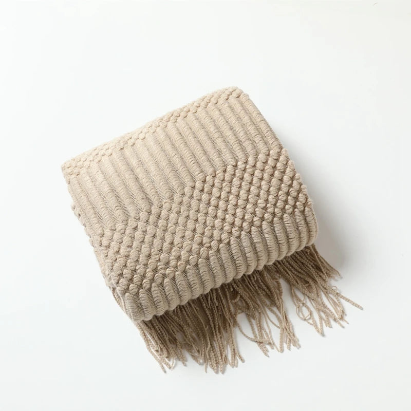 Soft Knitted Blanket with Fringes