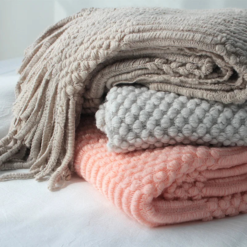 Soft Knitted Blanket with Fringes