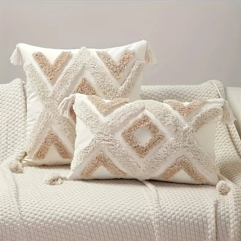 Bohemian tufted cushion cover with pompoms – "Bohemian" collection